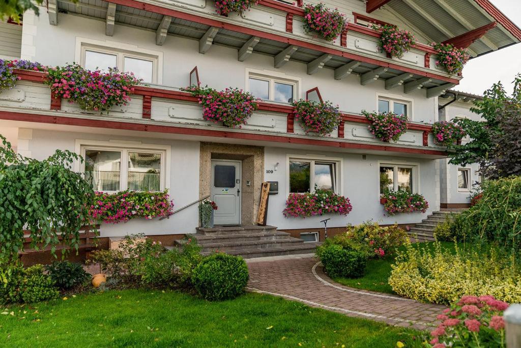 שלאדמינג Appartements-Pension Lindenheim מראה חיצוני תמונה