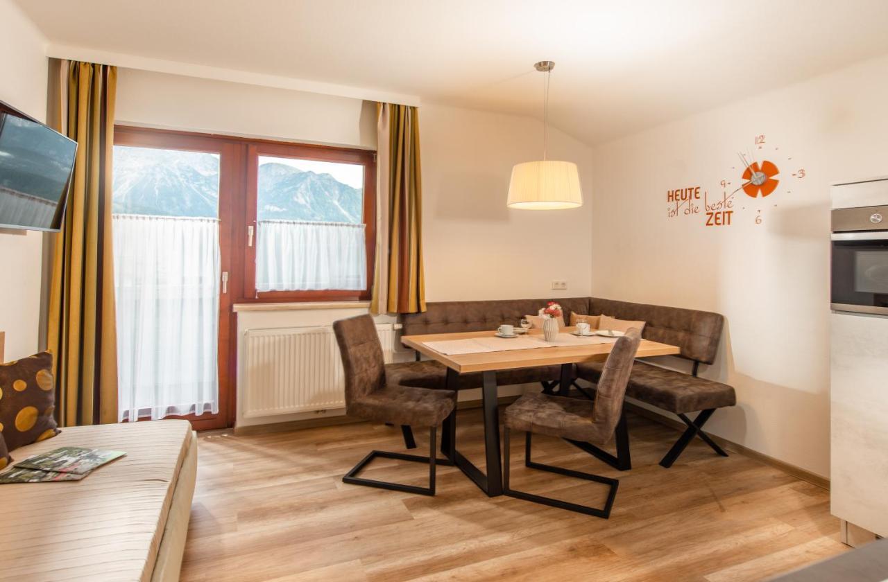 שלאדמינג Appartements-Pension Lindenheim מראה חיצוני תמונה