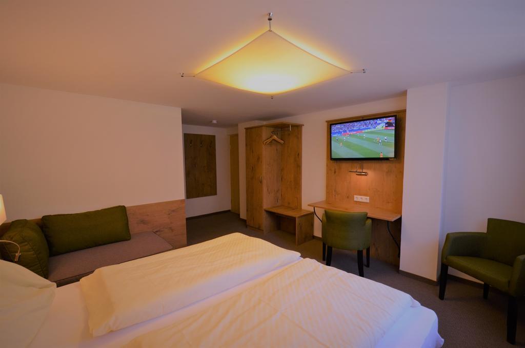שלאדמינג Appartements-Pension Lindenheim מראה חיצוני תמונה