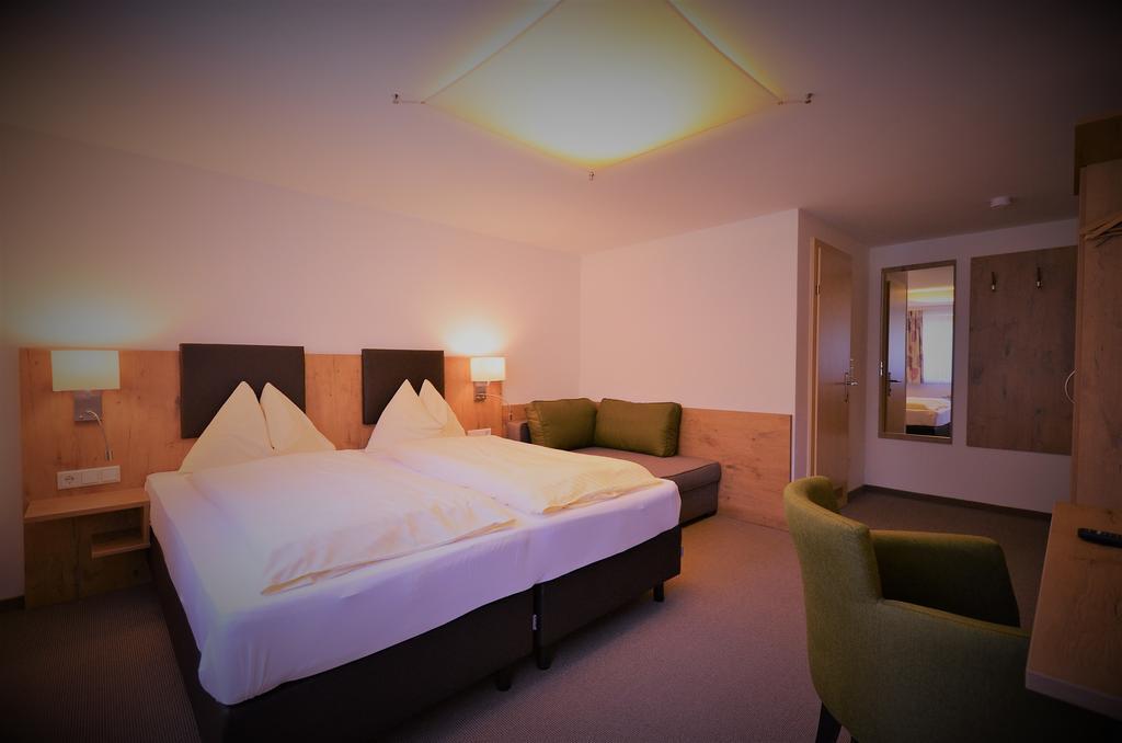 שלאדמינג Appartements-Pension Lindenheim מראה חיצוני תמונה